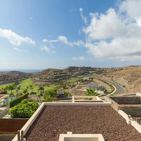 Golfers Villa *